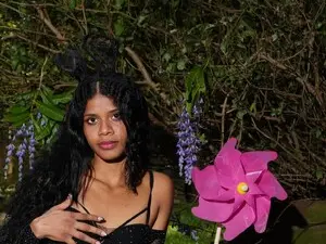 Live Porn with Marcela_rojas - Myfreecams