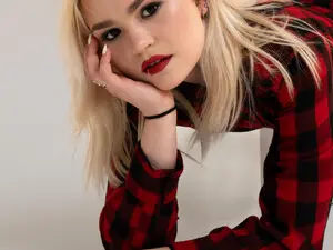 Best live sex cam show with Lily_HOT - Myfreecams