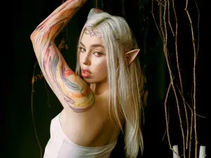 Free Live Porn with LilliMoore_ - Myfreecams