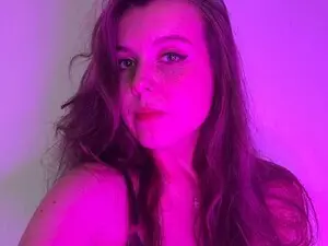 Live Porn with Pumpkinhott - Myfreecams