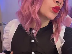 Watch Live Sex Cams with Luna_Roberts - Myfreecams