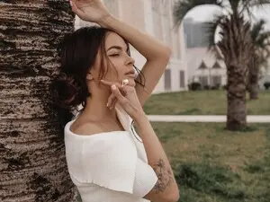 Adult Webcams with Avrora_lew_ - Myfreecams