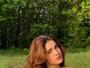 Sex Chat with Kissiecat - Myfreecams