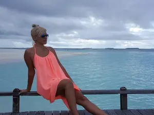 Best live sex cam show with awesomeblonde - Myfreecams