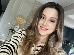 Free Porn Cam with NellieCutest - Myfreecams