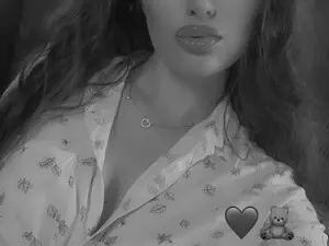 Live Sex with AntoniaDream - Myfreecams