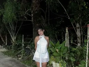 Sex Cam with Emycutexx - Myfreecams