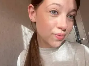 Best live sex cam show with SweetMuffin - Myfreecams