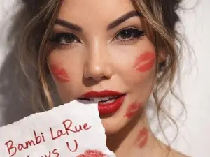 Free Porn Cam with BambiLarue - Myfreecams