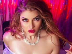 Free Porn Cam with Cristal_evans - Myfreecams