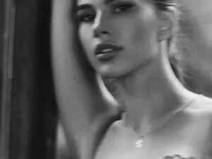 Best Webcam with kissfreeze - Myfreecams