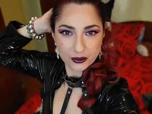 Nude Webcam with MissManifestt - Myfreecams