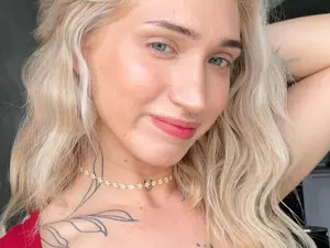 Best live sex cam show with Roselyn_ - Myfreecams