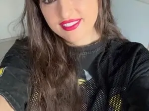 Sex Cam with HotRebbecca - Myfreecams