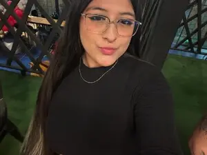 Free Porn Cam with Megann_up - Myfreecams