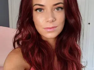 Free Porn Cam with CynthiaRae - Myfreecams