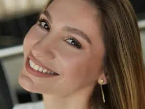 Nude Webcam with JuliaRichard - Myfreecams