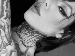 Watch Live Sex Cams with satAMYc - Myfreecams