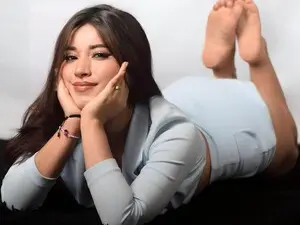 Live Sex Cam with CrystalJoness - Myfreecams