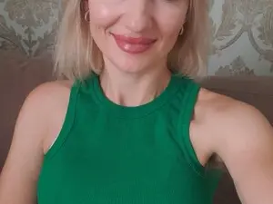 Free Live Porn with MonicaChu - Myfreecams