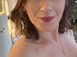 Live Porn with Miss_rosie_uk - Myfreecams