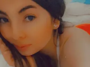 Sex Cam with BeluLara_01 - Myfreecams