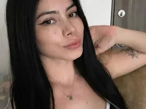 Adult Webcam with Eyra_ - Myfreecams