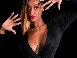 Sex Cam with NahomyOwen - Myfreecams