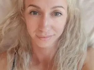 Free Live Porn with Cute_Smile__ - Myfreecams