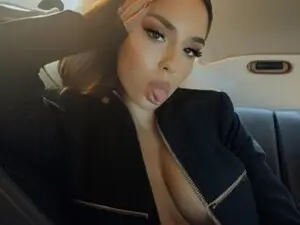 Adult Webcams with Raisadollface - Myfreecams