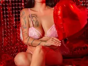 Nude Webcam with Electra_Blue - Myfreecams