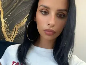 Live Sex Cam with FlirtDeea - Myfreecams