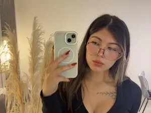 Free Live Porn with Riley_sierra - Myfreecams