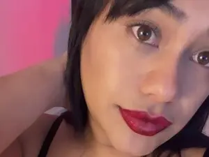 Live Porn with Issafoxx - Myfreecams