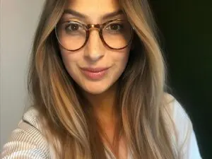 Live Sex Cam with Velourmuse - Myfreecams