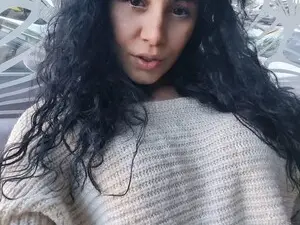 Live Sex Cam with SelenSummer - Myfreecams