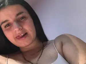 Nude Webcam with Aidana19 - Myfreecams