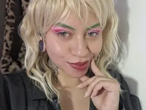 Live Sex Cam with Midory - Myfreecams
