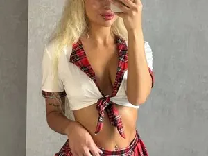 Nude Webcam with SaraShine_ - Myfreecams