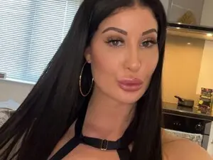 Free Porn Cam with Bigboobiebabe - Myfreecams