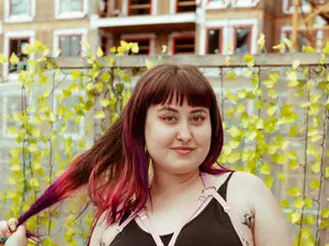 Live Sex Cam with mizz_fieldss - Myfreecams