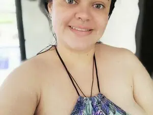 Free Porn Cam with Aliciaking1 - Myfreecams