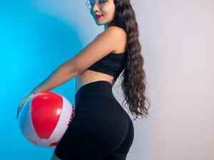 Live Sex with Abye_Moreau - Myfreecams