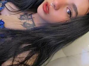 Adult Webcam with Nicolee_fox - Myfreecams