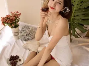 Sex Cam with Cherrycute666 - Myfreecams