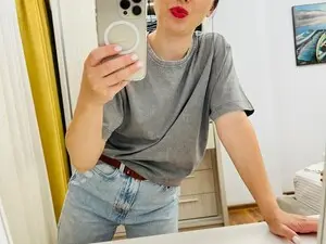 Adult Webcam with LittleLady - Myfreecams