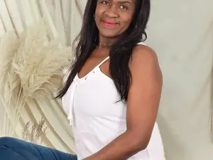 Watch Live Sex Cams with Ebony_megan - Myfreecams