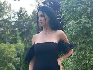 Sex Chat with Littlegirl25 - Myfreecams