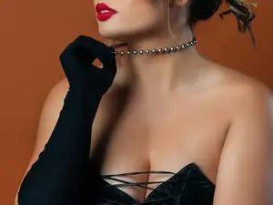 Free Porn Cam with Prettyannie - Myfreecams