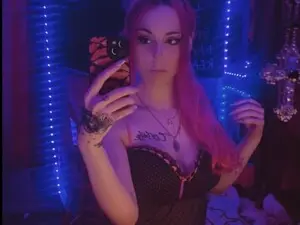 Live Sex Cam with BratAngelica - Myfreecams